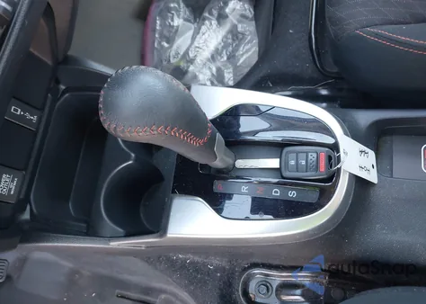 2018 Honda Fit Sport из США, поврежденный, VIN 3HGGK5H69JM732660